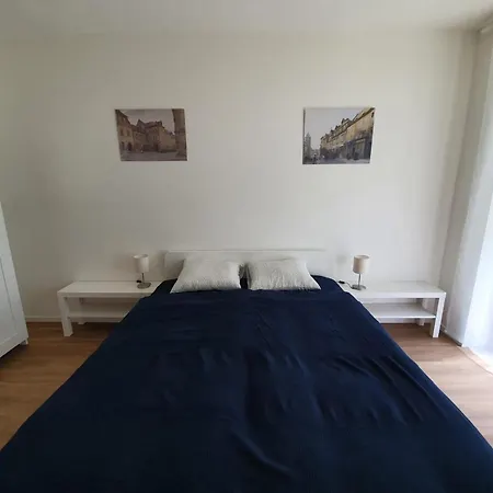 Stylish With Terrace And Garage In The Center Appartement