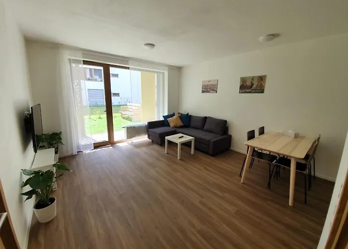 Stylish With Terrace And Garage In The Center Plzeň